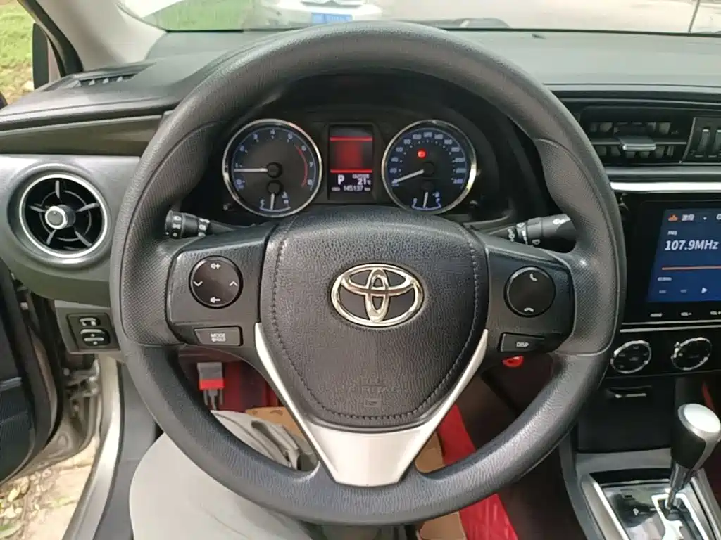 Toyota Corolla — миниатюра 7