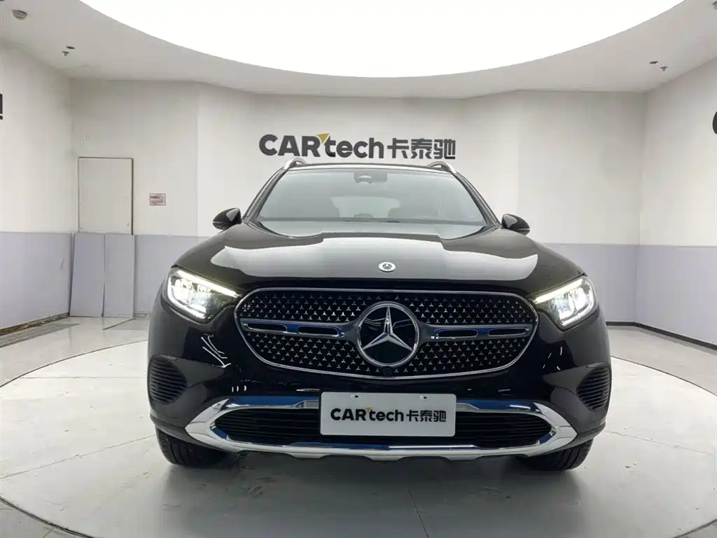 Mercedes-Benz GLC 2024 GLC 260 L 4MATIC 5 мест