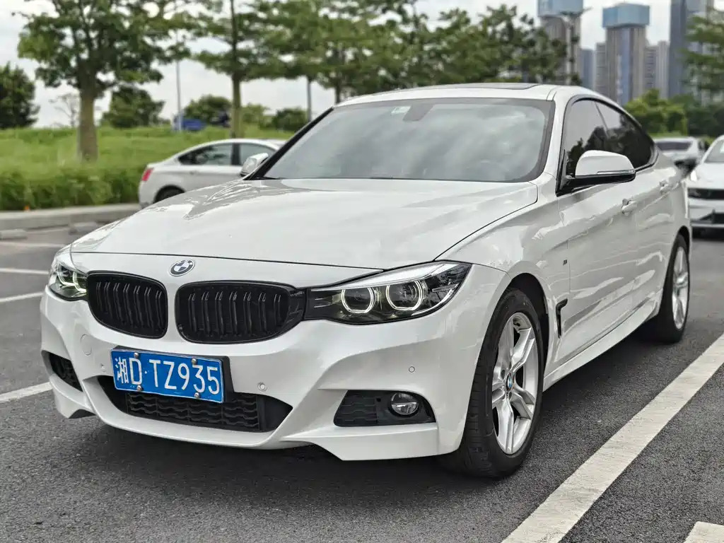 BMW 3 Series GT 2021