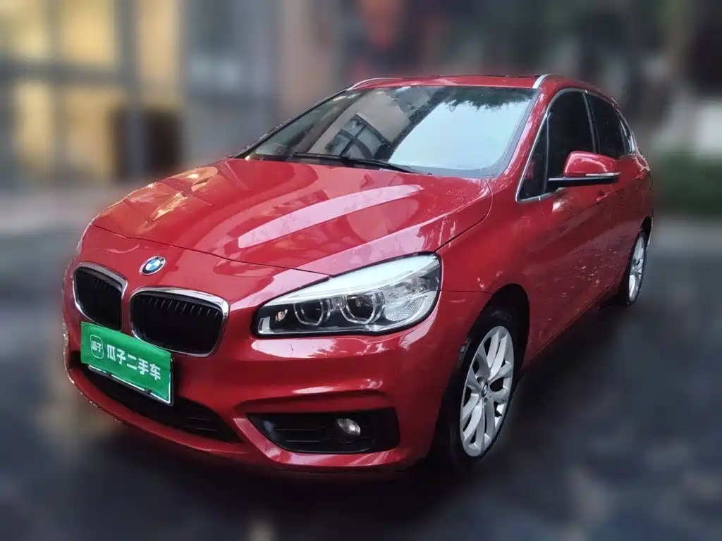 BMW 2 Series Active Tourer — миниатюра 2