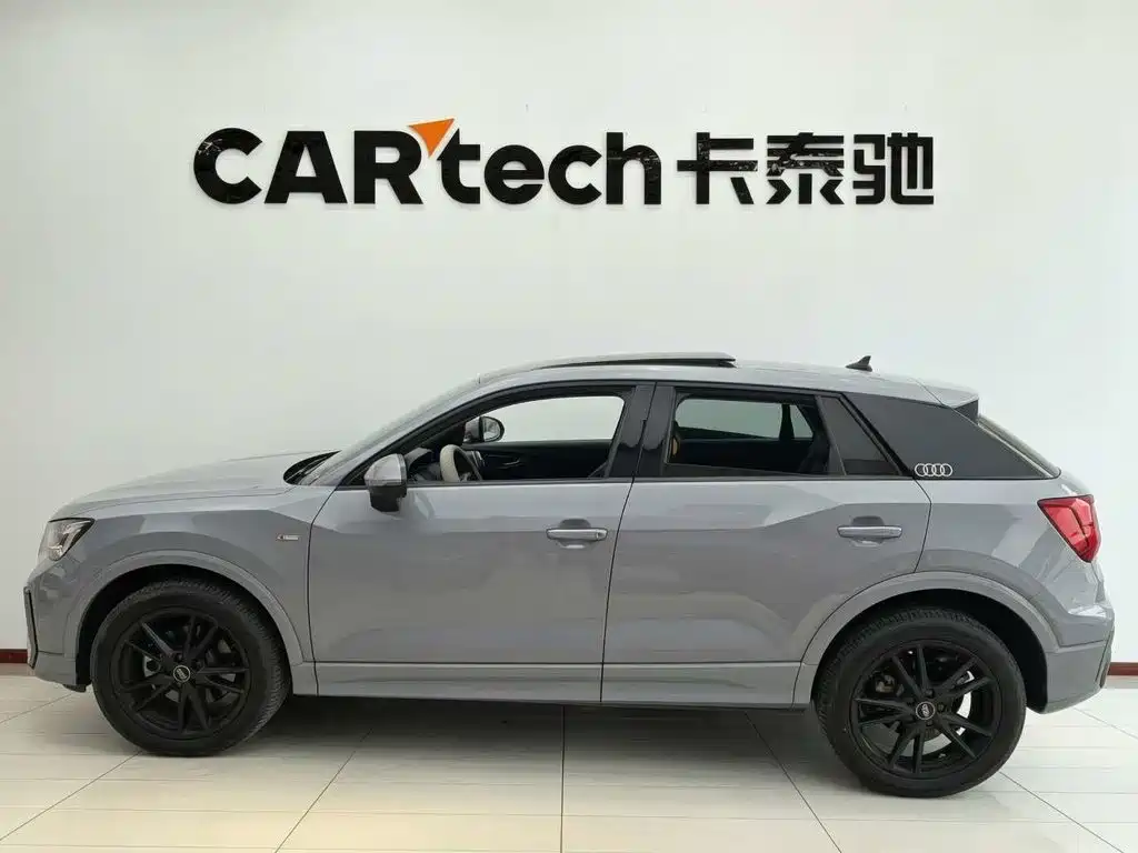 Audi Q2L — миниатюра 2