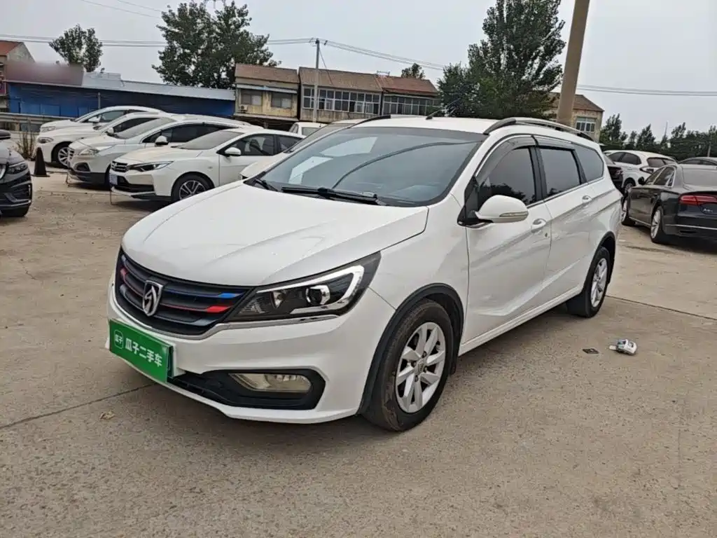 Baojun 310W