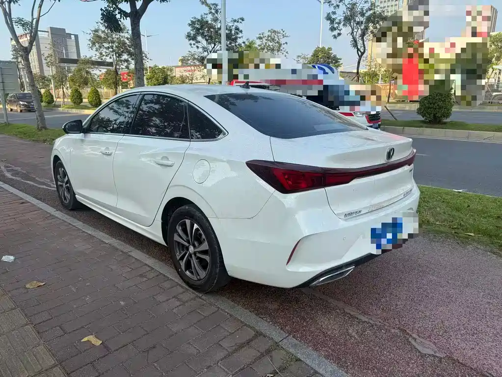 Changan Eado — миниатюра 11