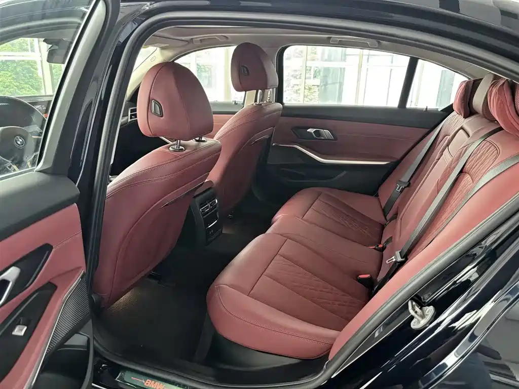 BMW i3 — миниатюра 14