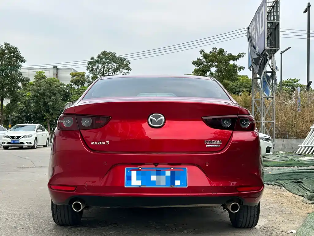 MAZDA 3 ANGKESAILA