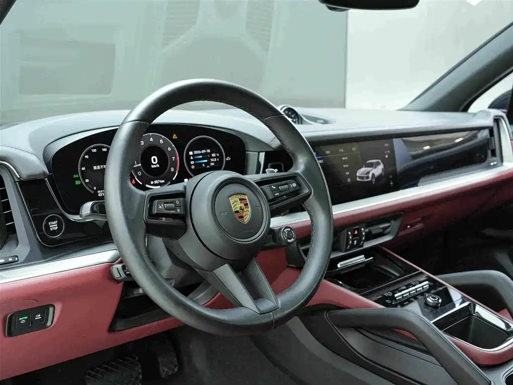 Porsche Cayenne — миниатюра 8