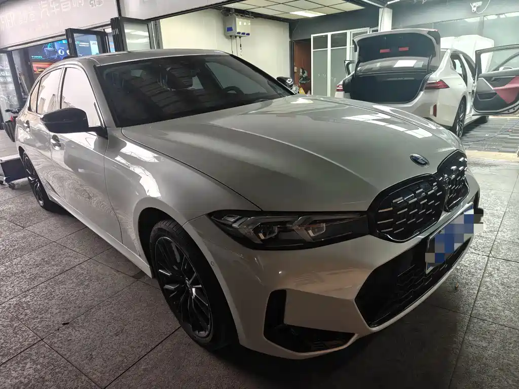 BMW 3 Series — миниатюра 3