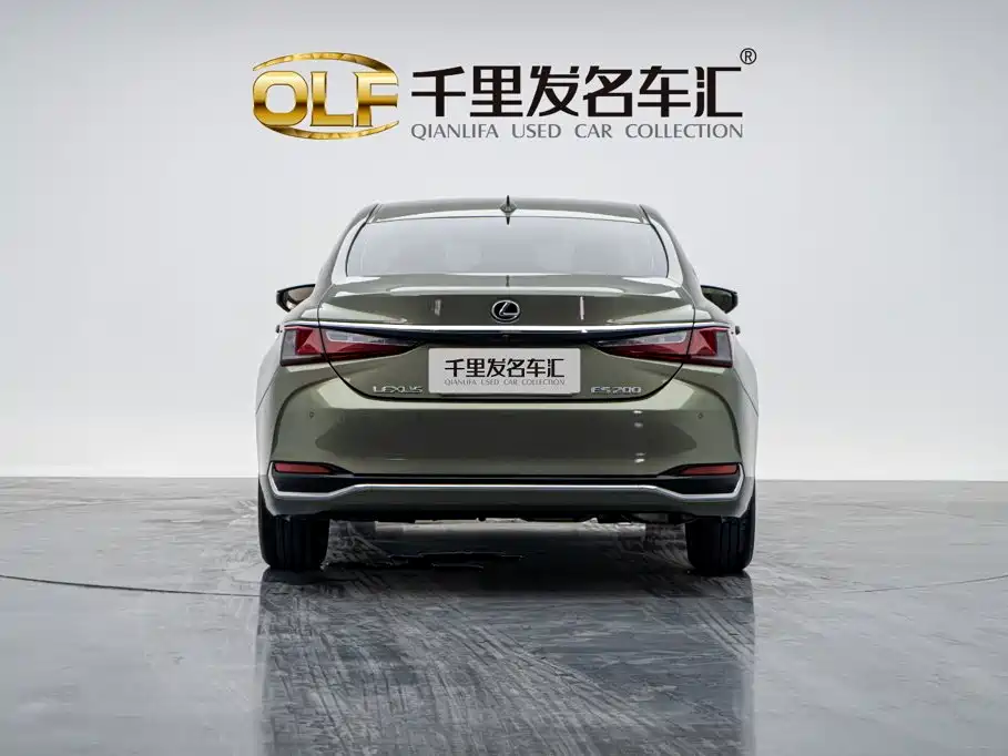 Lexus ES — миниатюра 2