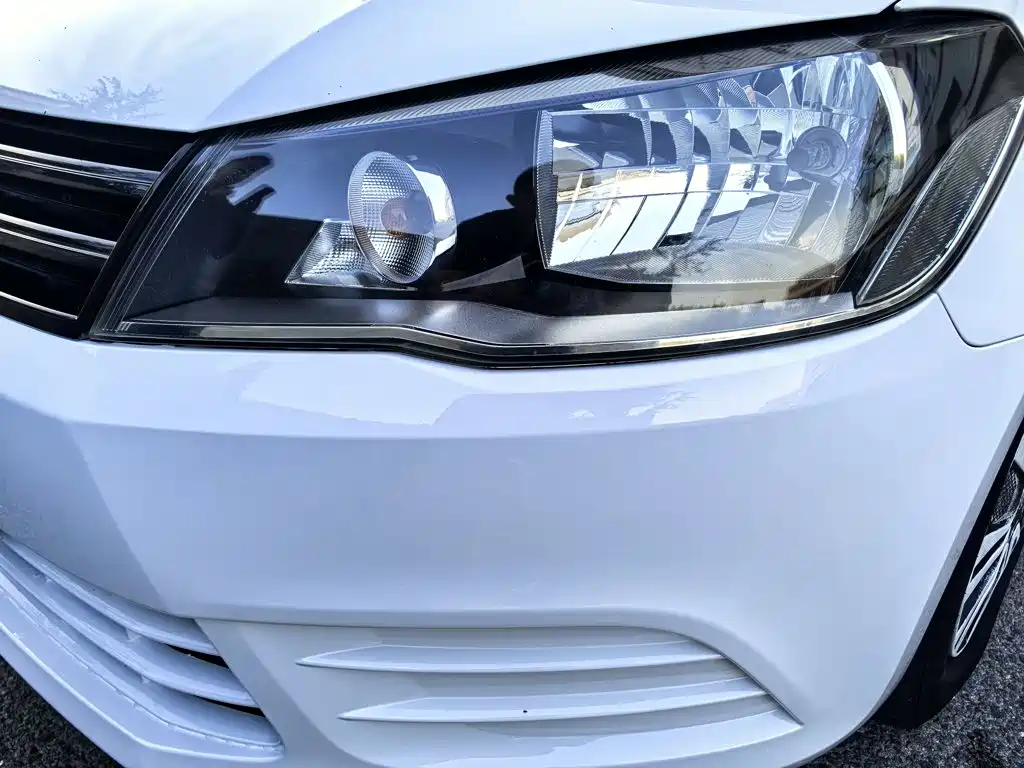 Volkswagen Jetta — миниатюра 18