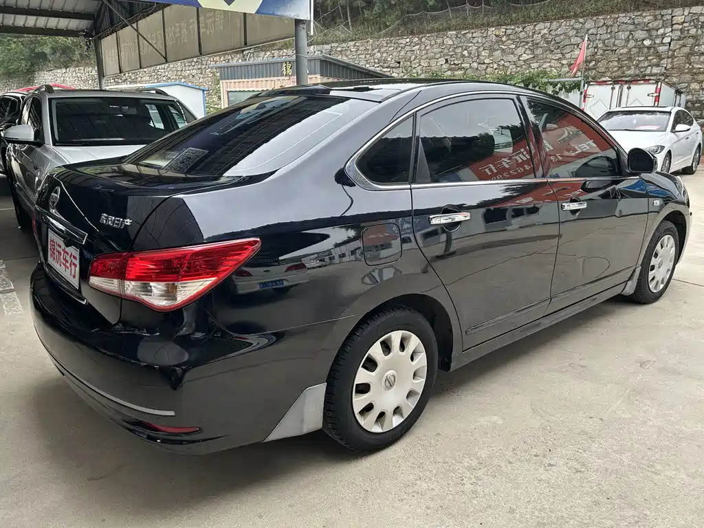 Nissan Sylphy 2012 1.6XE AT Comfort