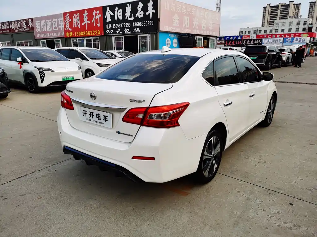 Nissan Sylphy EV — миниатюра 8