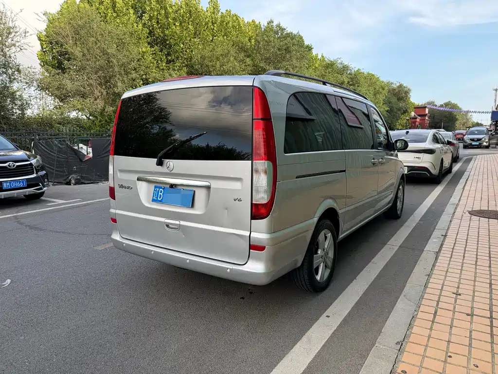 Mercedes-Benz Viano — миниатюра 12
