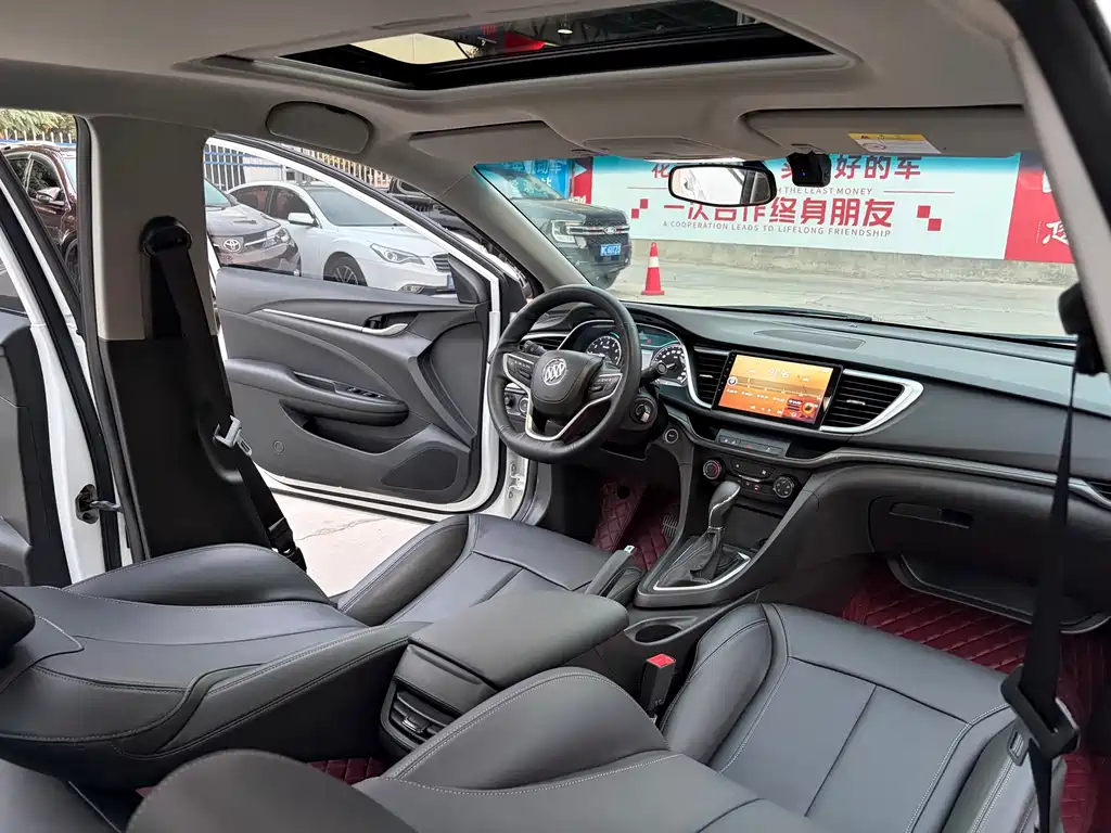 Buick Excelle — миниатюра 8