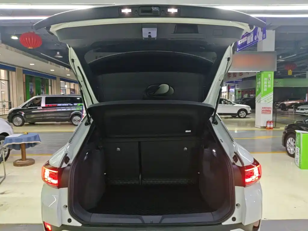 Volkswagen ID.4 Crozz — миниатюра 19