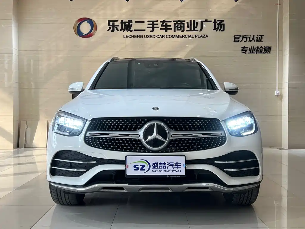 MERCEDES-BENZ GLC