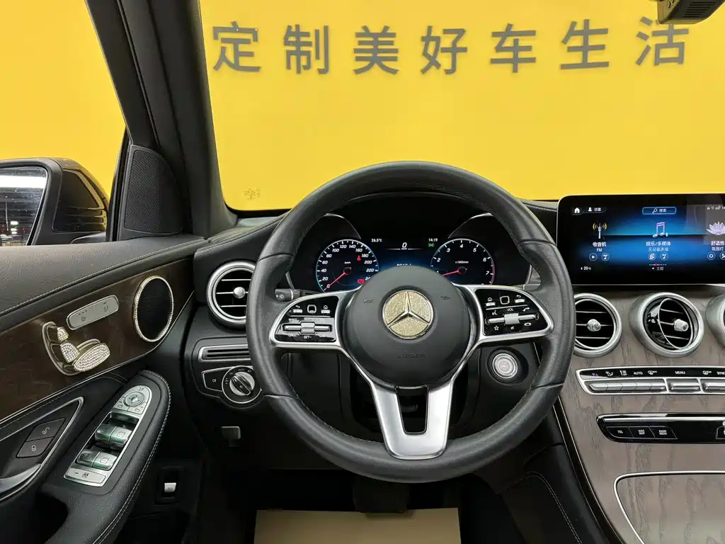 Mercedes-Benz GLC — миниатюра 15