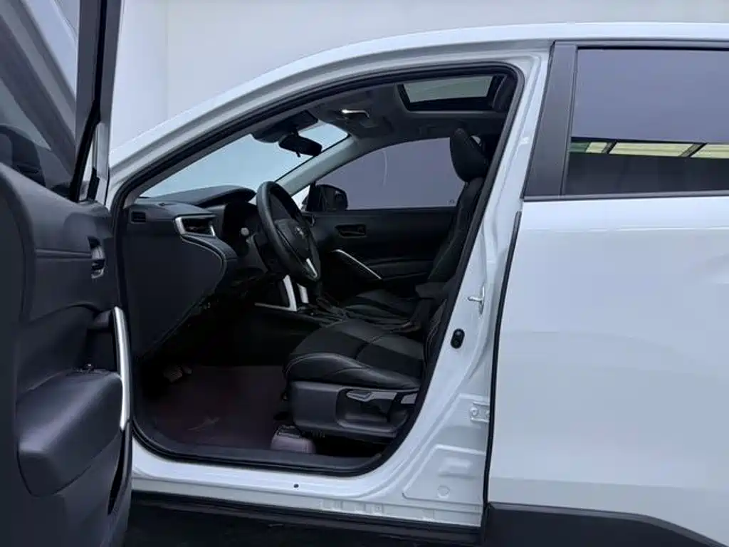 Toyota Frontlander — миниатюра 12