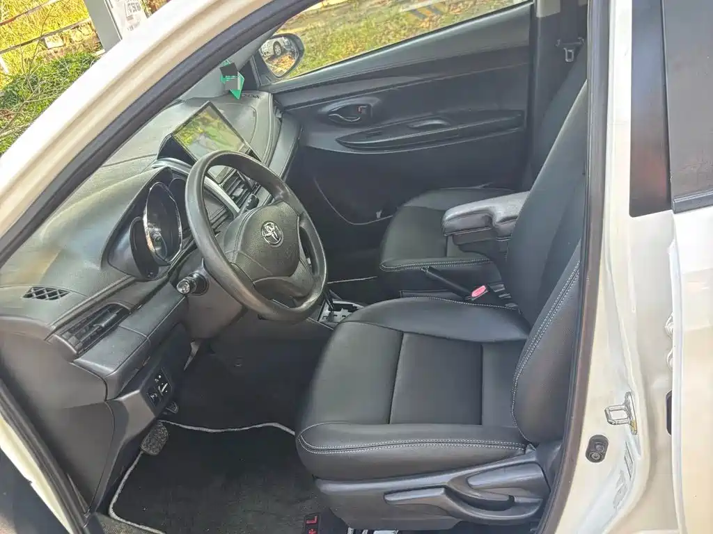 Toyota Vios — миниатюра 4