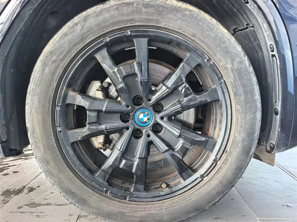 BMW iX3 — миниатюра 12