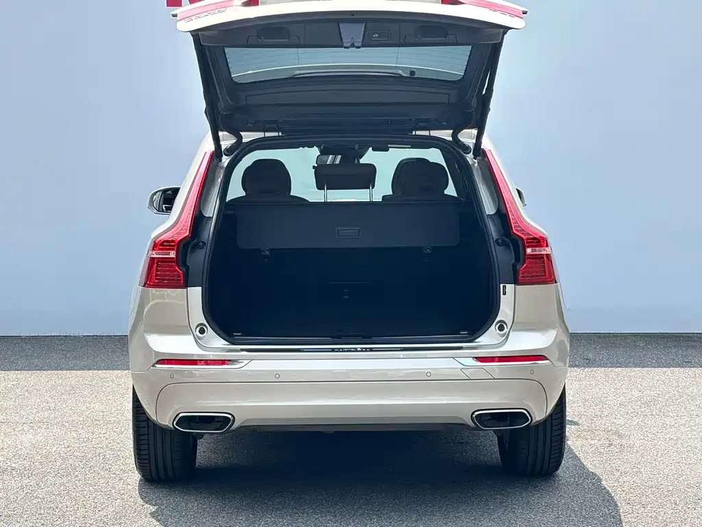 Volvo XC60 — миниатюра 8