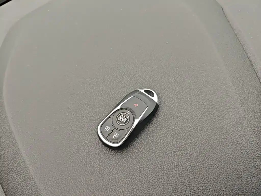 Buick GL8 — миниатюра 9