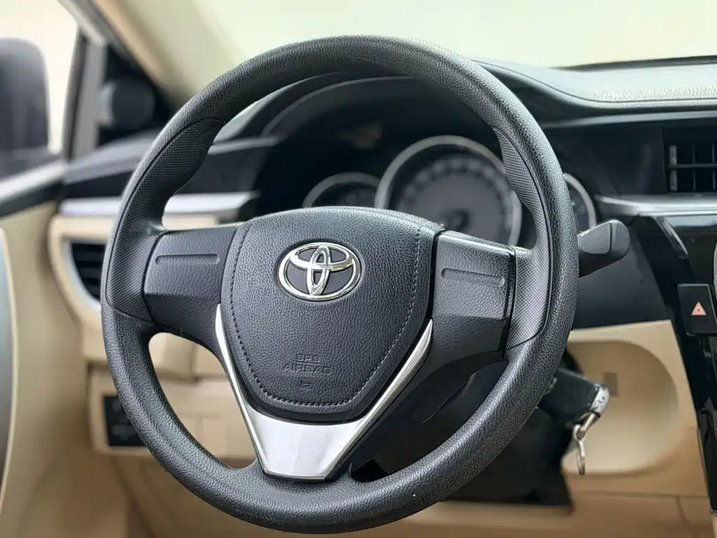 Toyota Corolla — миниатюра 13