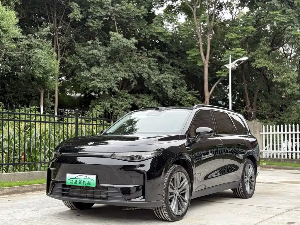 2025 Leapmotor C16 - zdjęcie 1 z 19