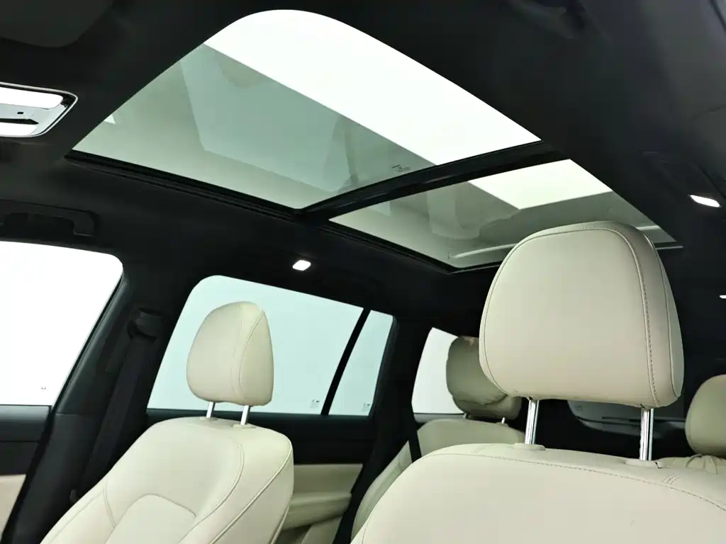 Li Auto Li ONE — миниатюра 13