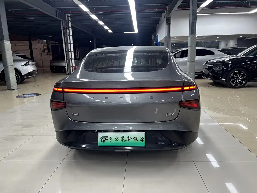 XPeng P7 — миниатюра 7