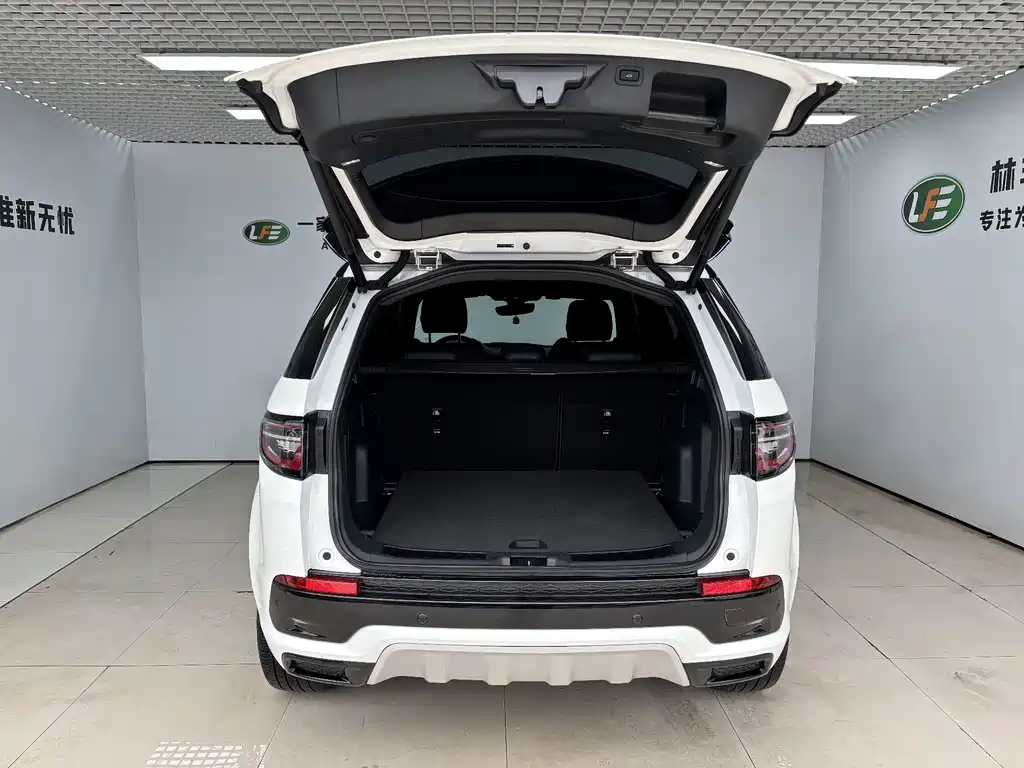 Land Rover Discovery Sport — миниатюра 29