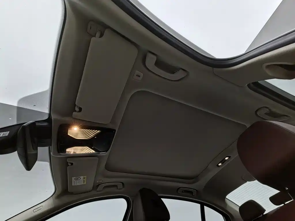 BMW i3 — миниатюра 14