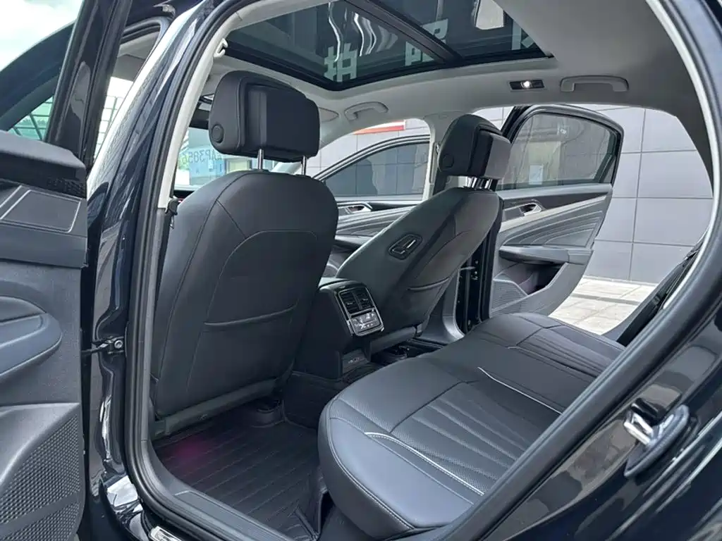 Volkswagen Passat — миниатюра 24