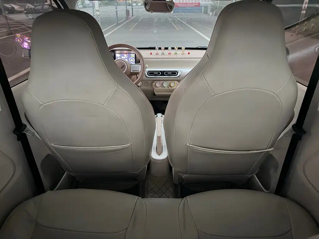 Wuling MINIEV — миниатюра 13