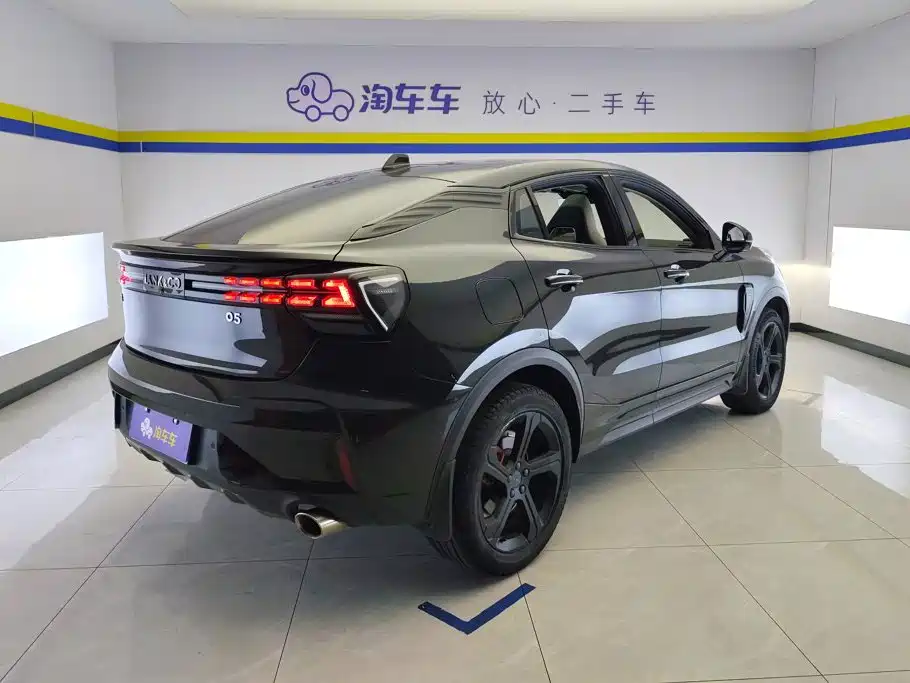 Lynk & Co 05 — миниатюра 3