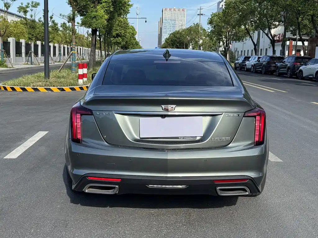 Cadillac CT5 — миниатюра 5