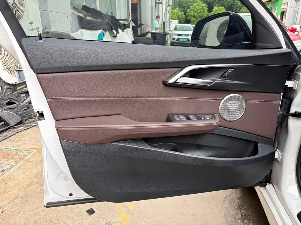 BMW 1 Series — миниатюра 15