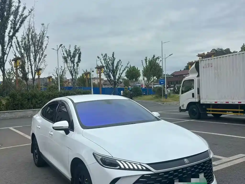BYD Qin PLUS — миниатюра 3
