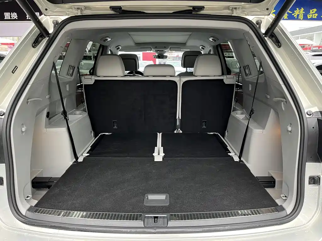 Volkswagen Teramont — миниатюра 14