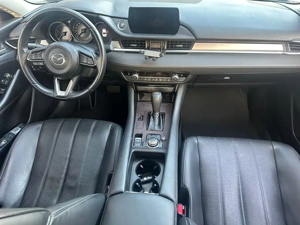 Mazda Atenza — миниатюра 7