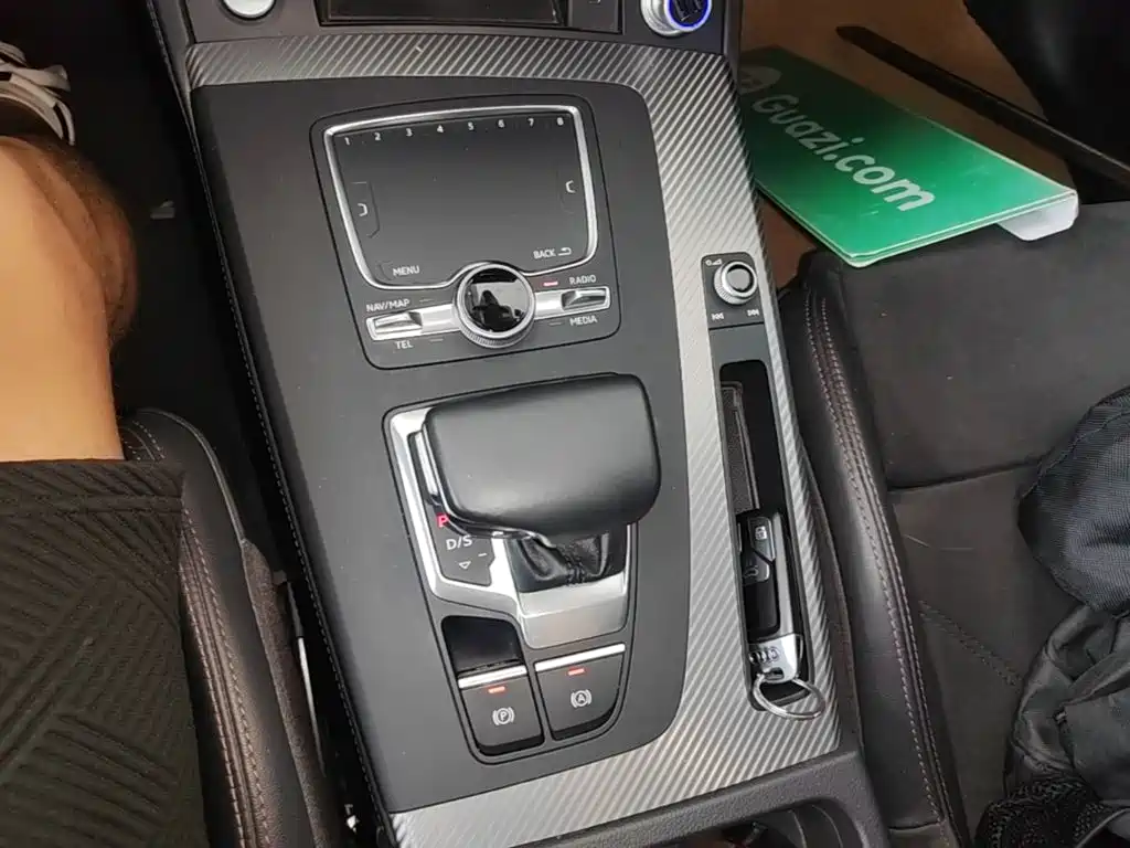 Audi Q5L — миниатюра 14