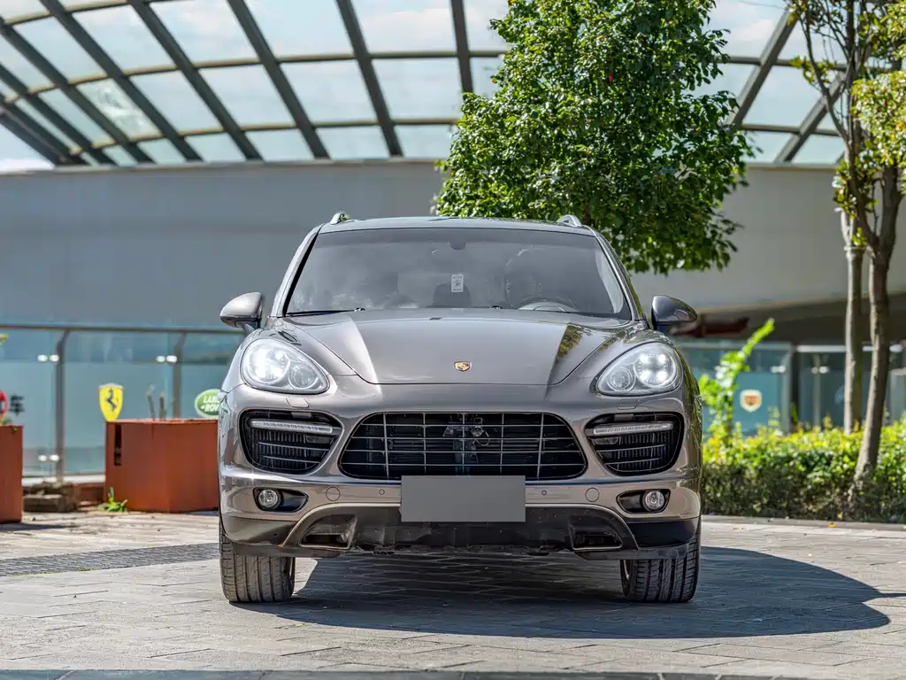 Porsche Cayenne 2011 Cayenne Turbo 4.8T