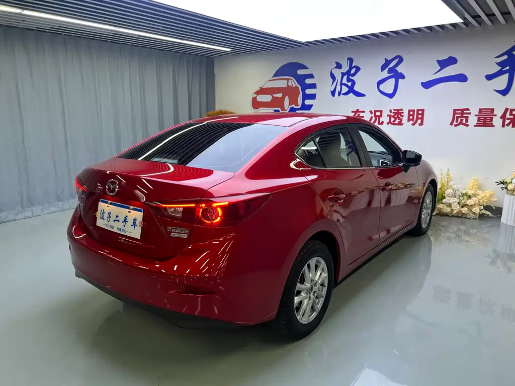 Mazda 3 Axela — миниатюра 18