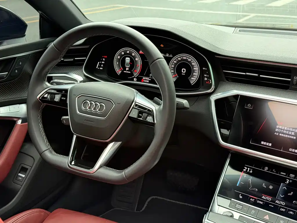 AUDI A7L