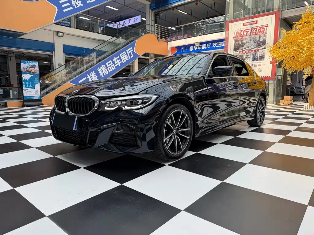 BMW 3 Series 2022