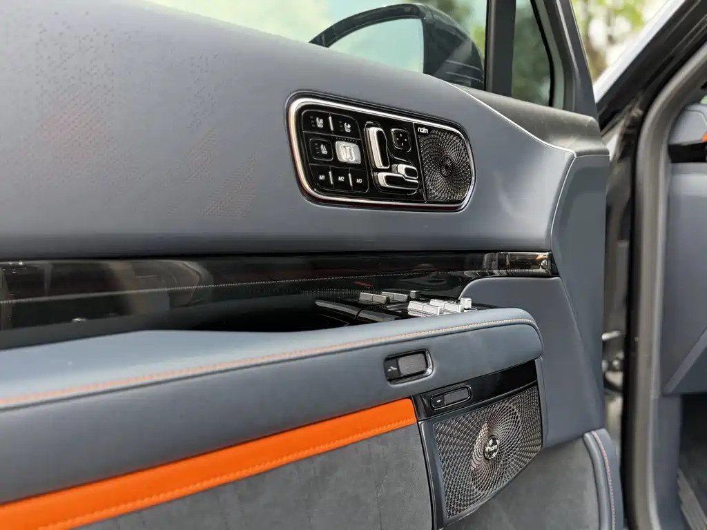 Zeekr 9X 2025 70kWh