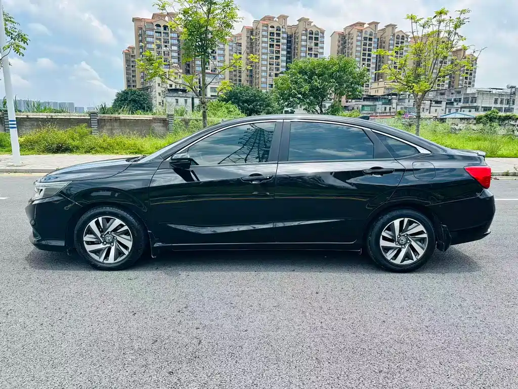 Honda Crider 2019 180Turbo CVT Lead VI