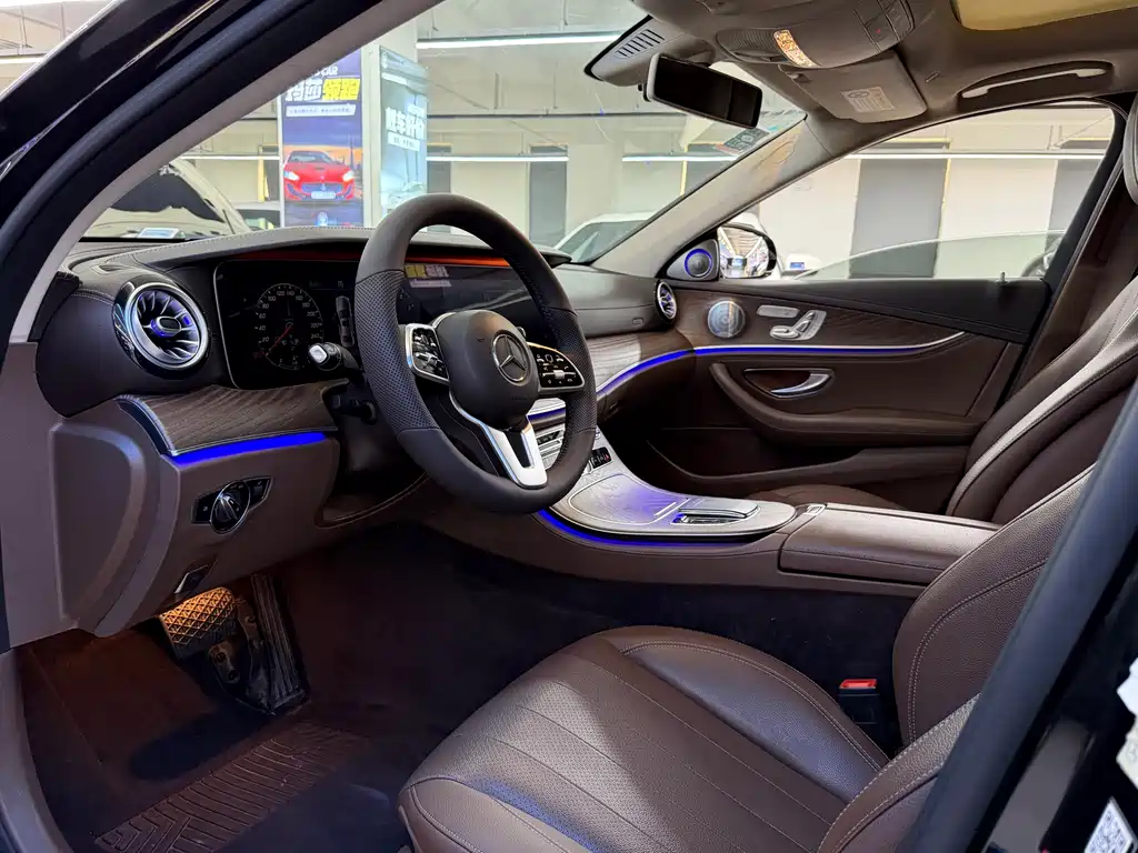 Mercedes-Benz E-Class E 2020 E 300 L Fashion