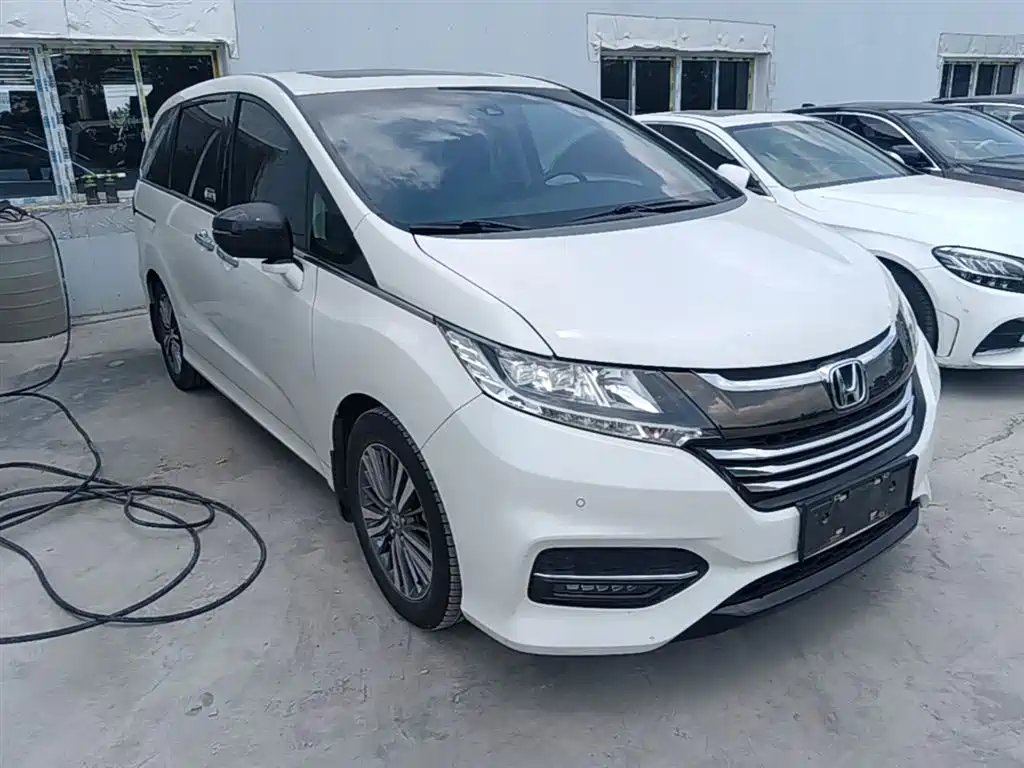 Honda Odyssey 2018 2.4L Premium