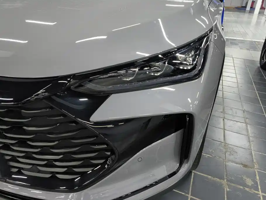 BYD Tang New Energy — миниатюра 5