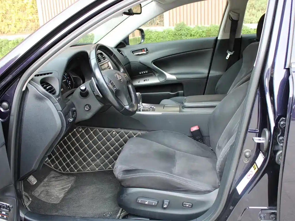Lexus IS 2009 300 Luxury